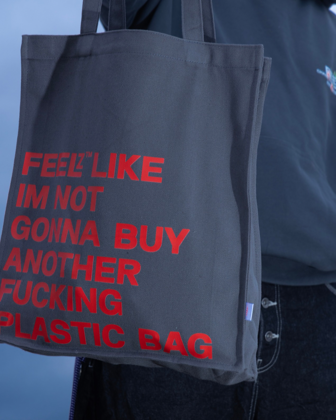TOTE BAG {black}